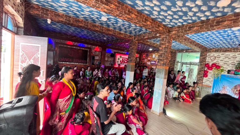 ‘सुर्खेत तीज नृत्य आइकन’को सेमिफाइनल भदौ १३ गते हुँदै, ७६ प्रतिस्पर्धी छनौट