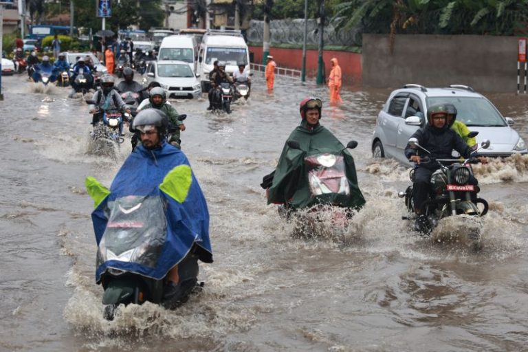 आज केही ठाउँमा भारी वर्षाको सम्भावना