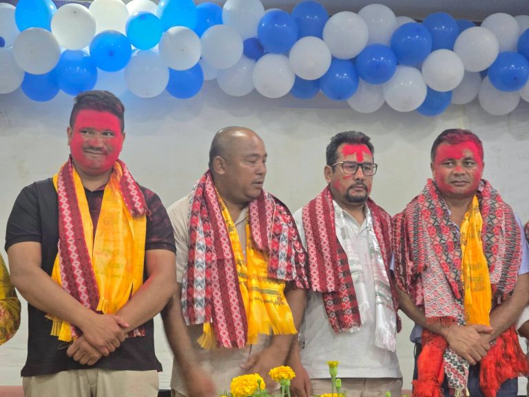 निर्माण व्यवसायी महासंघ कर्णाली अध्यक्षमा मानव बम
